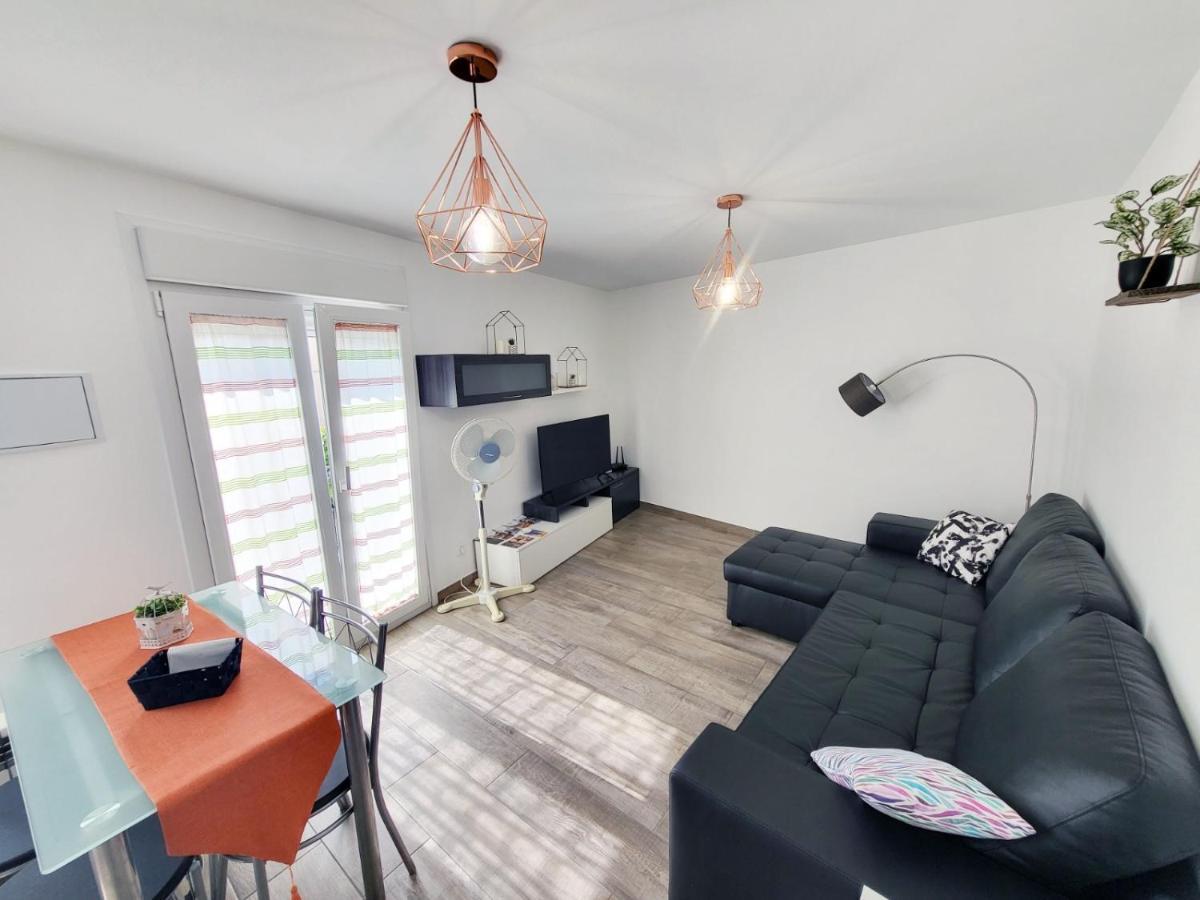 Apartamento Del Puente Autol Zewnętrze zdjęcie